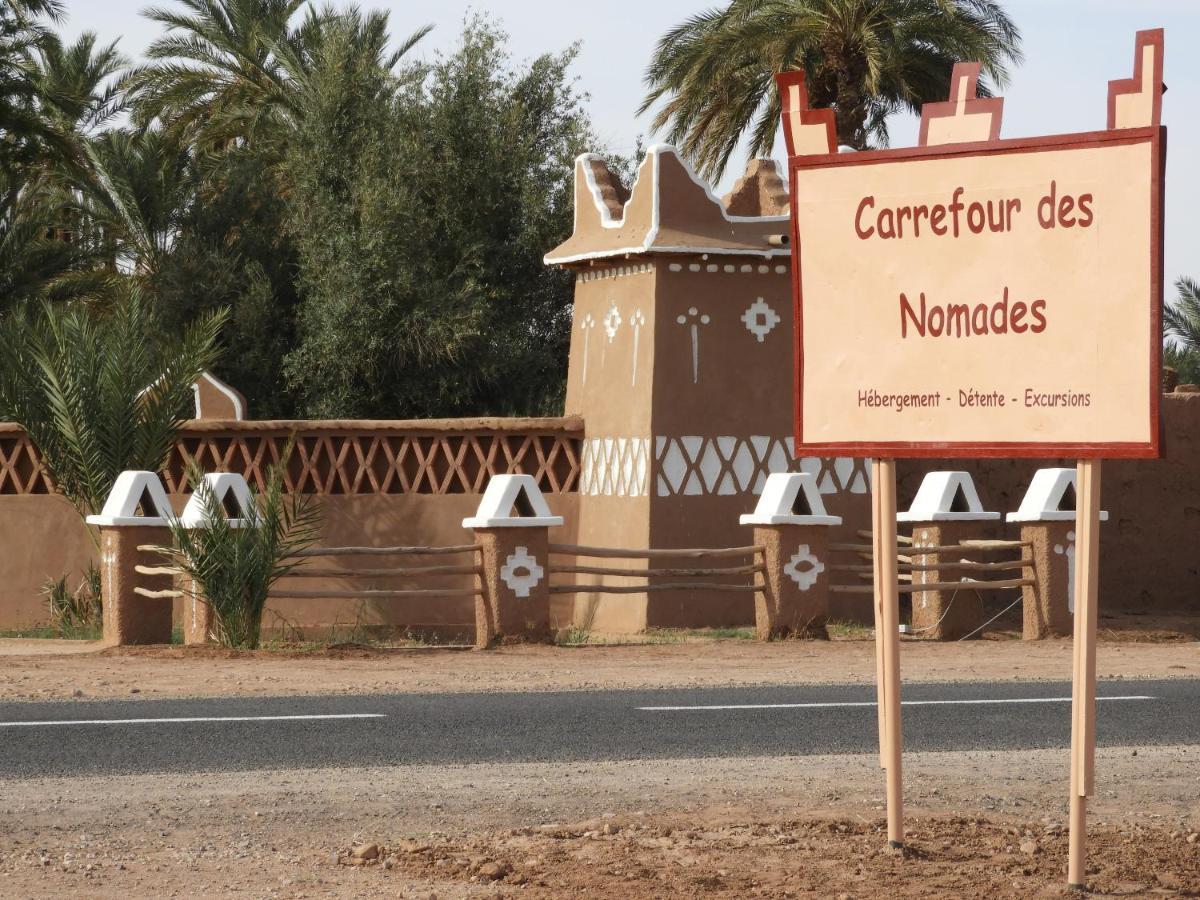 Hotel Carrefour Des Nomades Мхамид Екстериор снимка