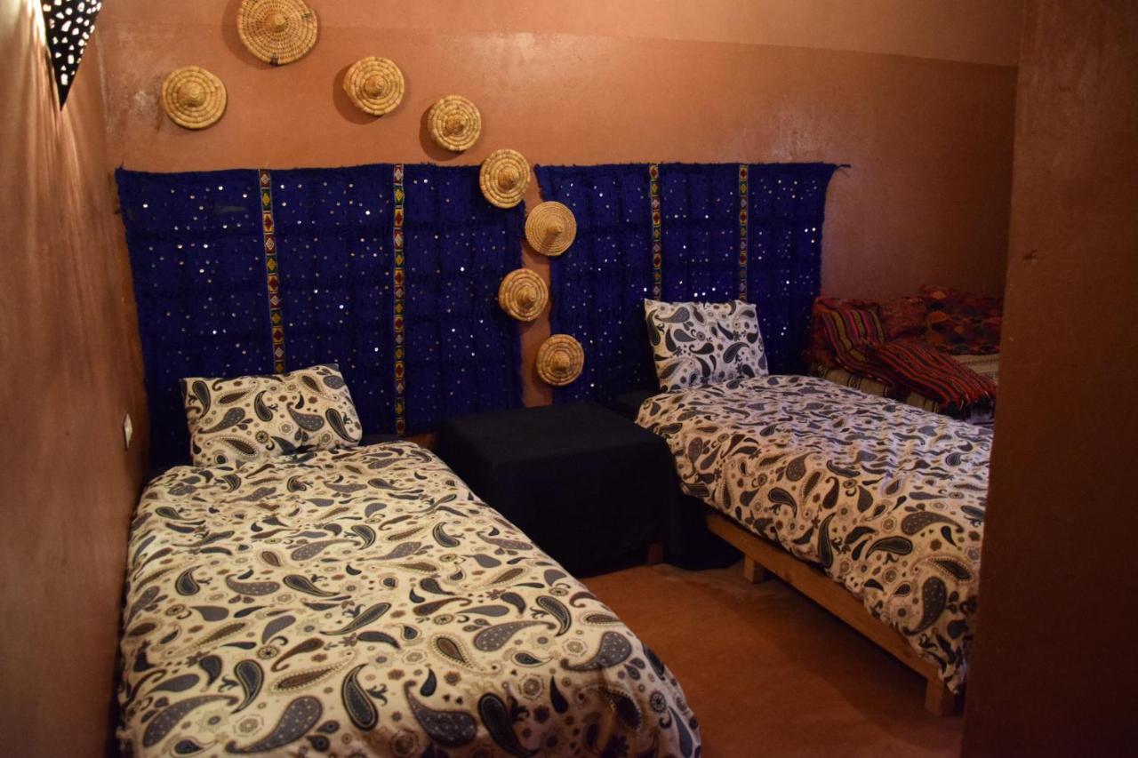 Hotel Carrefour Des Nomades Мхамид Екстериор снимка